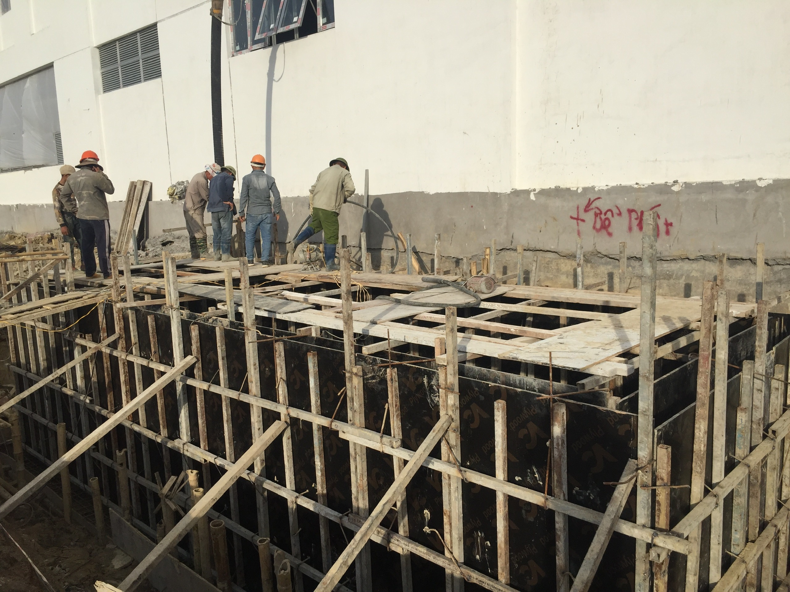 Thi công bể nước khu công nghiệp