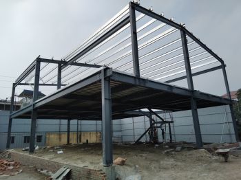 Thi công lắp dựng khung thép nhà văn phòng Sở Dầu Hải Phòng